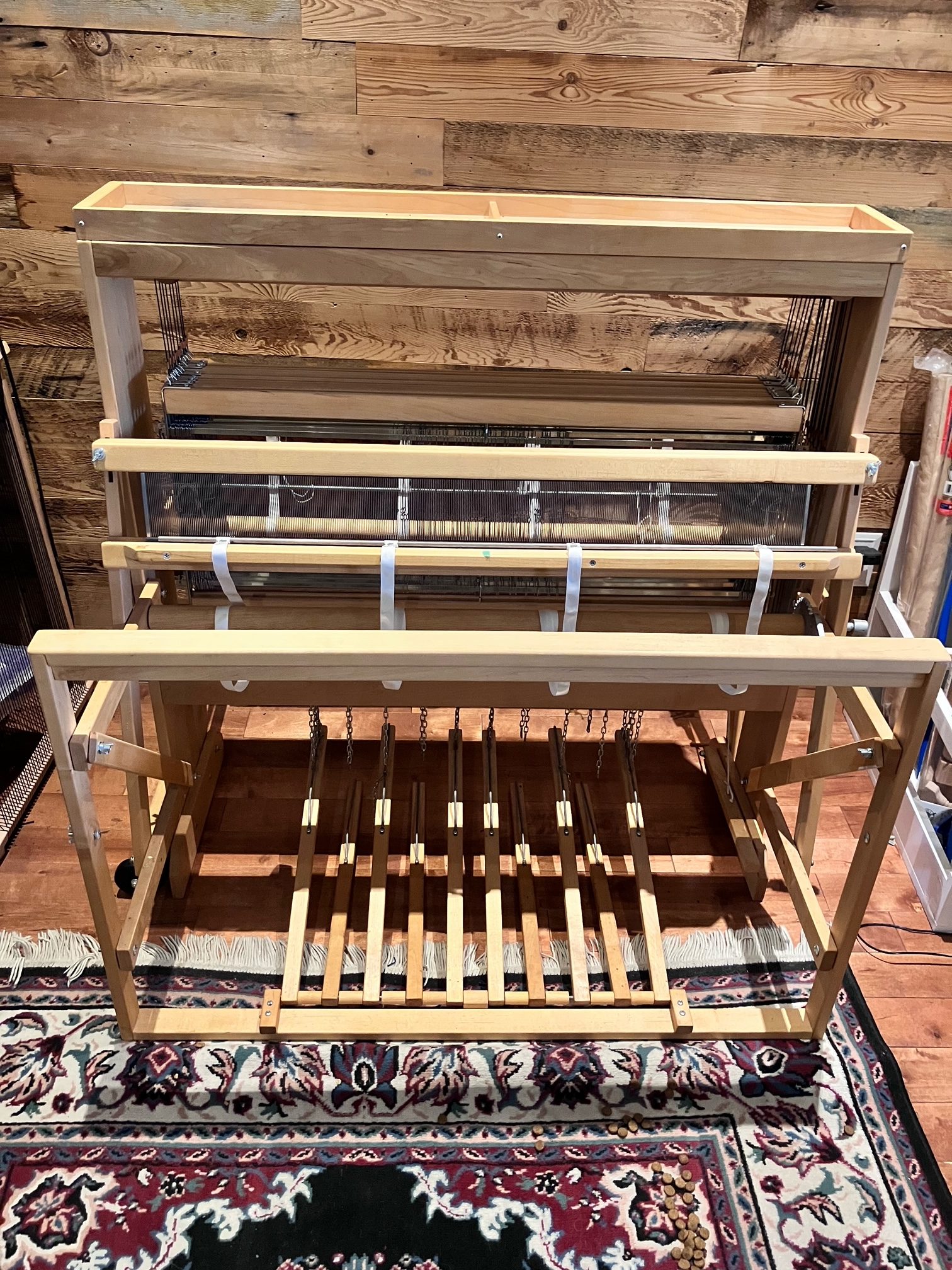 For Sale: Floor Loom- Harrisville Designs Model 36/8 with weaving bench