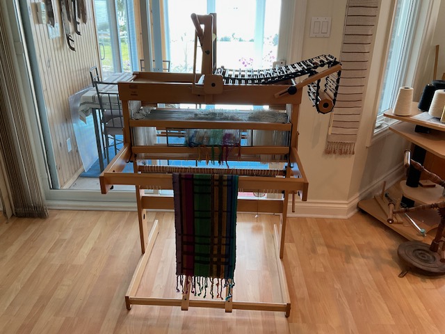 For Sale: Louet Magic Dobby loom, 24 harnesses-77cm wide (Penetanguishene-Delivery Available)